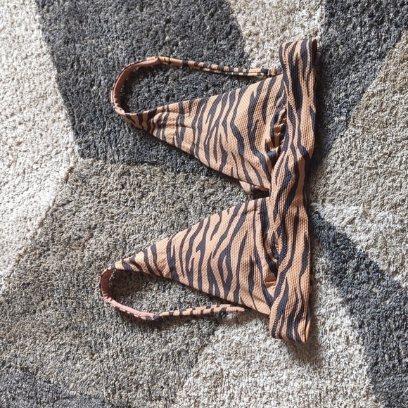 Aerie Animal Print Triangle Bikini Top Only Size XS NWOT - Picture 1 of 8